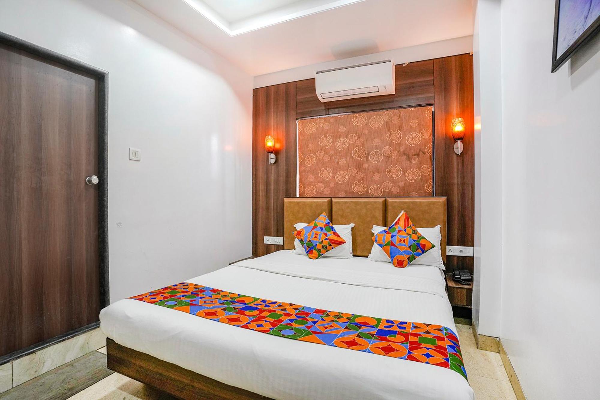 Fabhotel Sai Plaza Executive - Chatrapati Sambhaji Aurangábád Kültér fotó