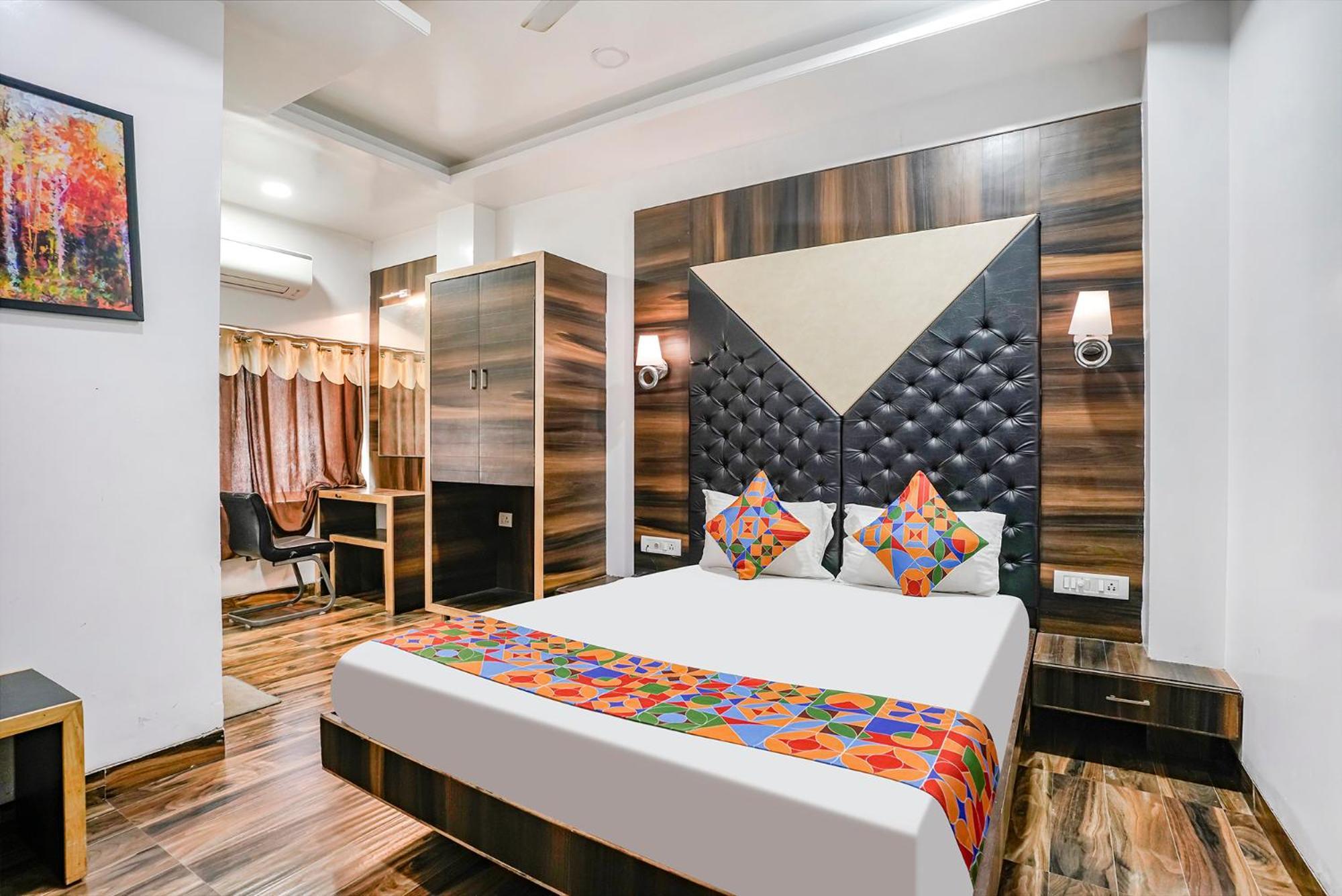 Fabhotel Sai Plaza Executive - Chatrapati Sambhaji Aurangábád Kültér fotó