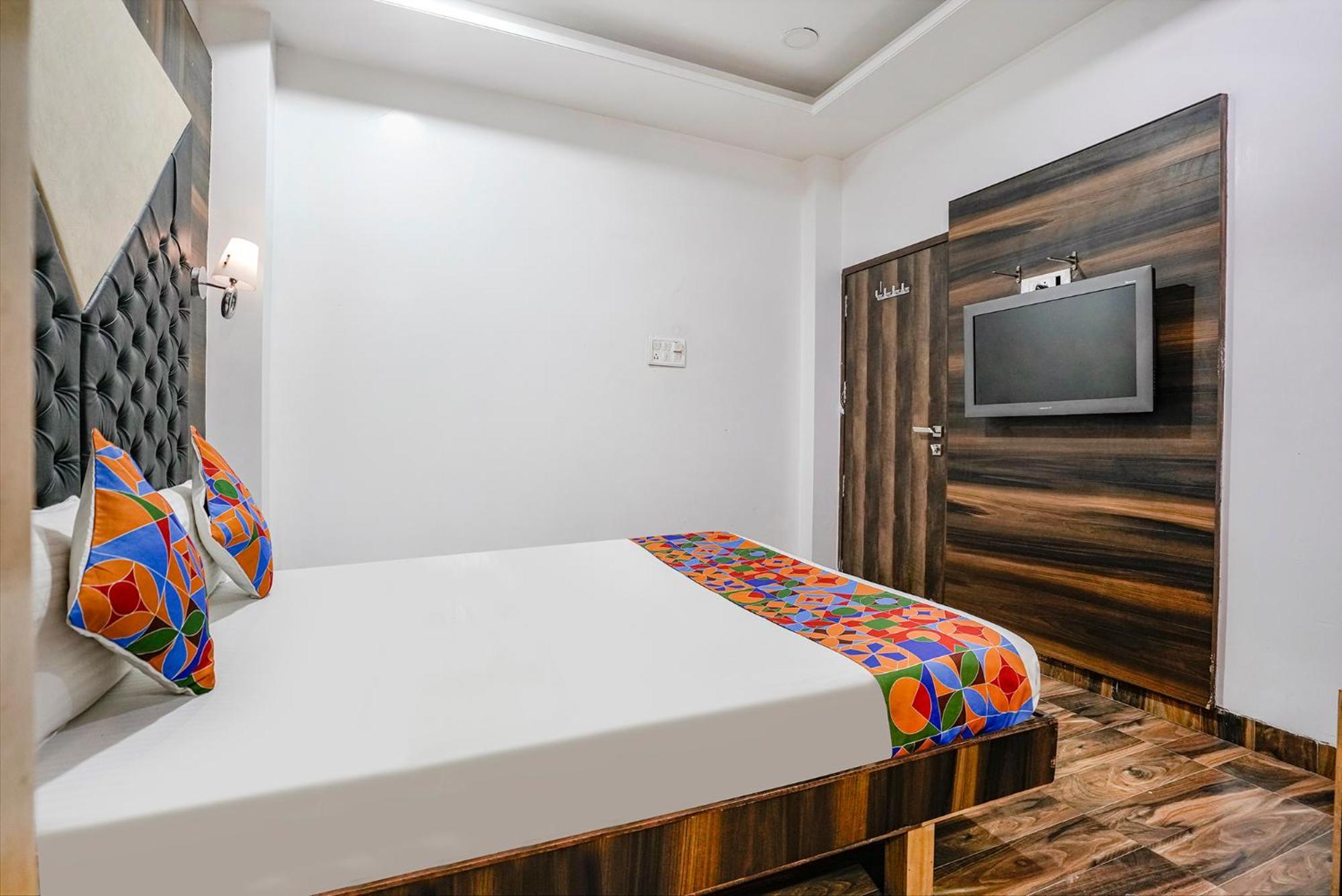 Fabhotel Sai Plaza Executive - Chatrapati Sambhaji Aurangábád Kültér fotó